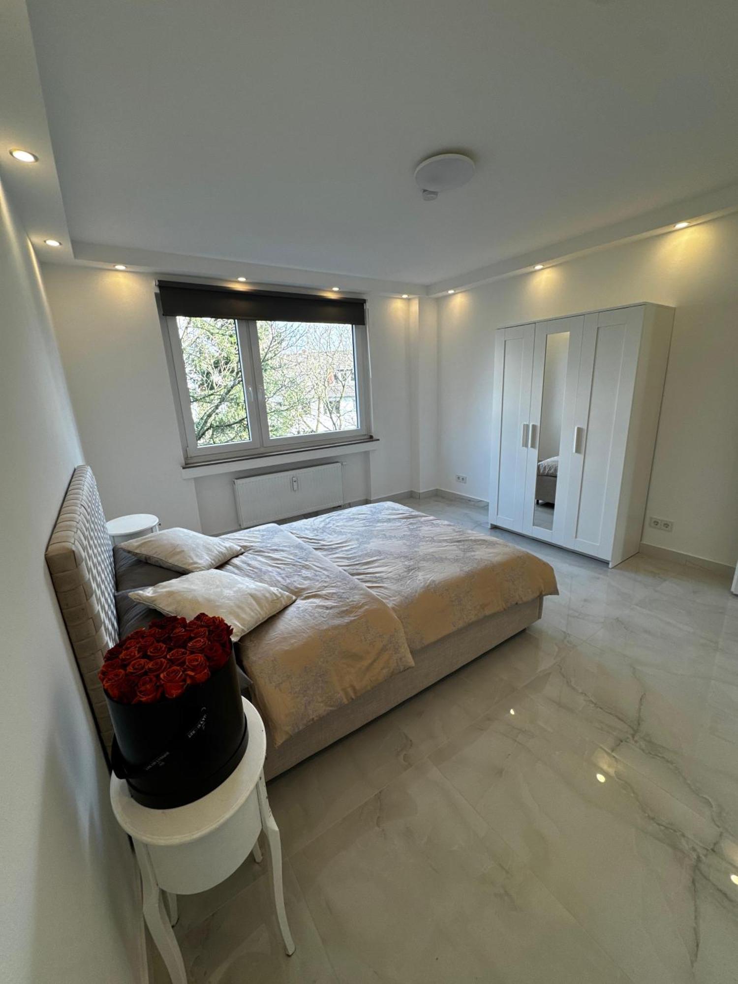 Apartment Rheinblick Oberkassel Düsseldorf